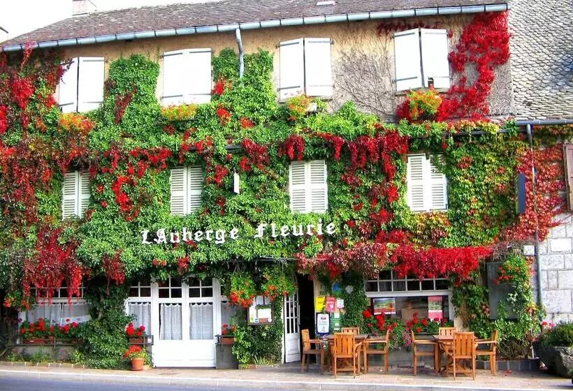 Hotelli Auberge Fleurie