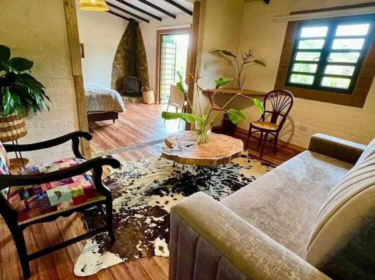 ホテル Cabañas La Herradura