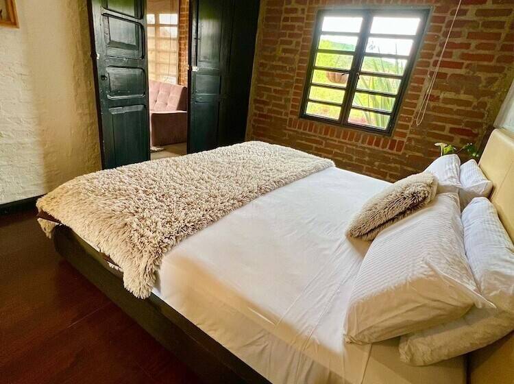 Hotel Cabañas La Herradura