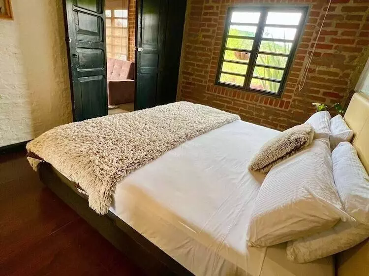 ホテル Cabañas La Herradura