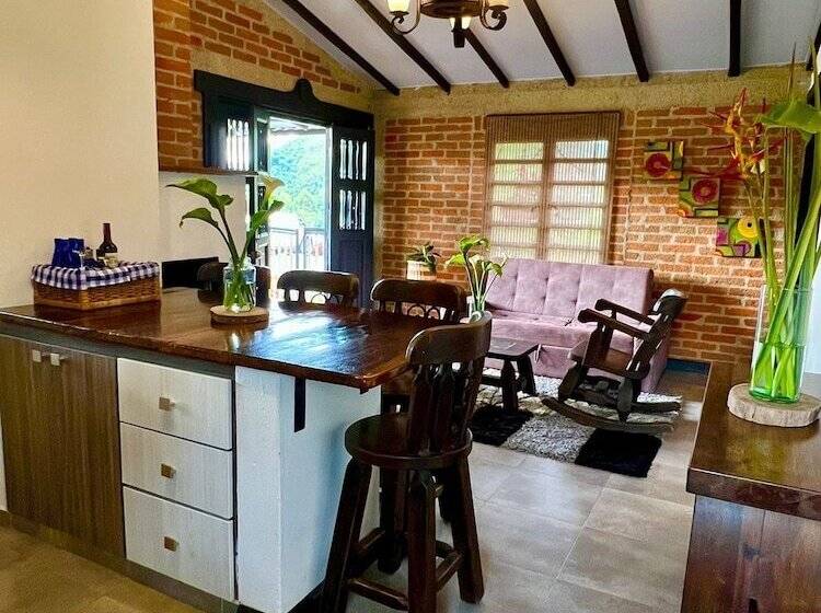 Hotel Cabañas La Herradura