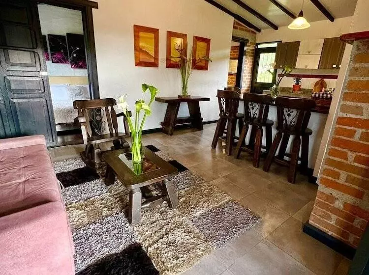 ホテル Cabañas La Herradura