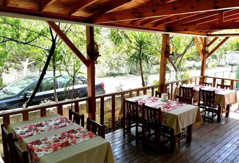 هتل Kadir's Garden Adrasan