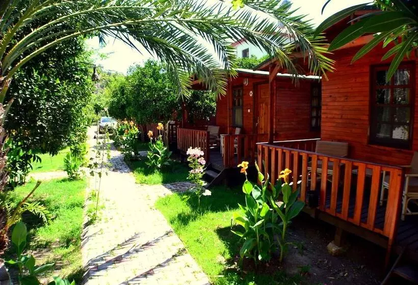 هتل Kadir's Garden Adrasan