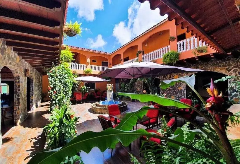 ホテル La Serrania