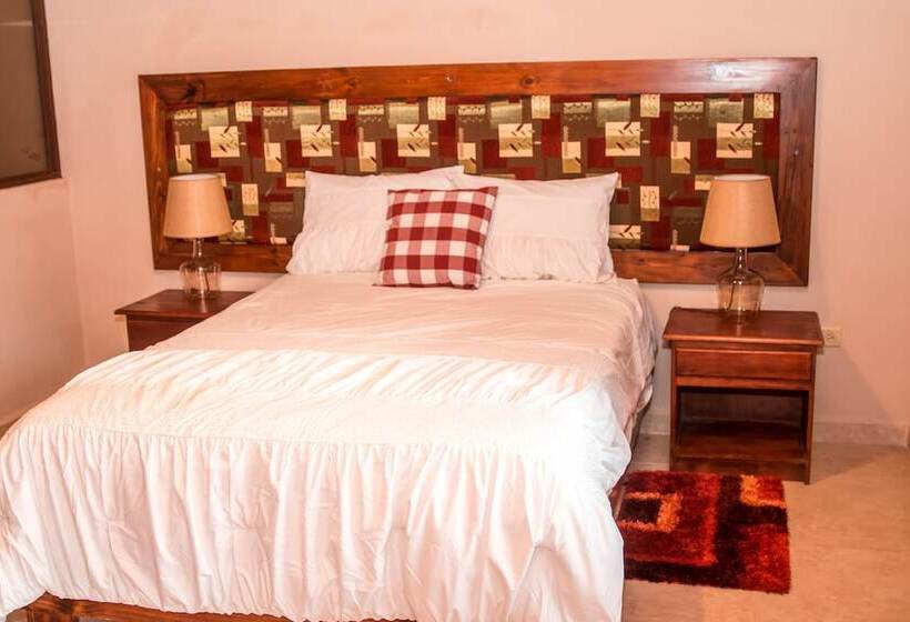 בית מלון כפרי La Serrania