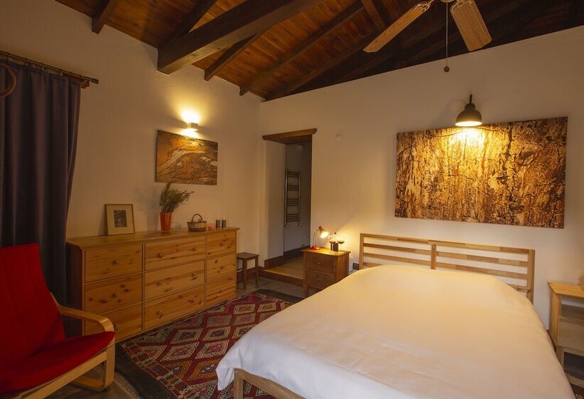 هتل Mavras Tas Odalar