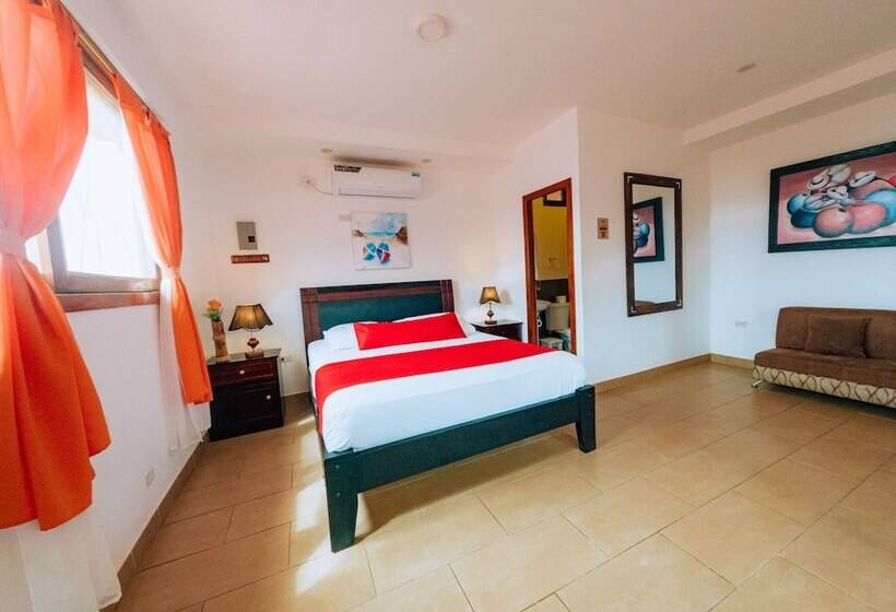 Hotel Oceanic Hosteria Y Restaurante