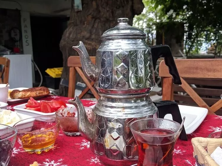 هتل Panos Ciftlik