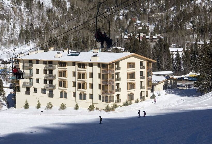 酒店 The Edelweiss Lodge And Spa