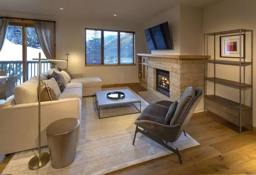 Hotelli The Edelweiss Lodge And Spa