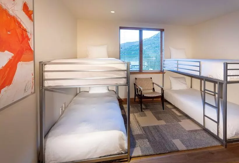 Hotelli The Edelweiss Lodge And Spa