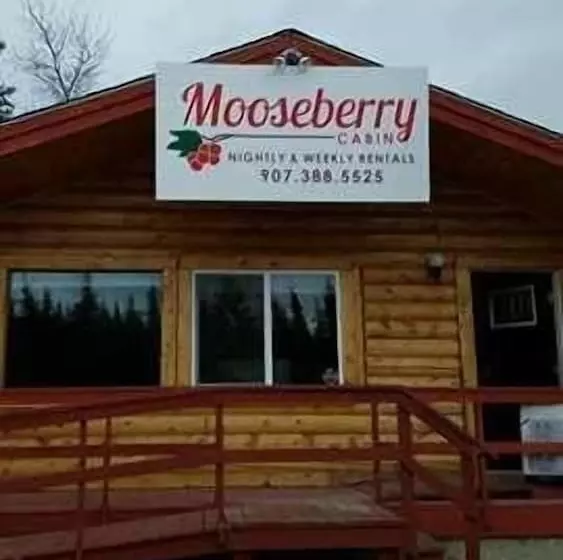 Mooseberry Cabin