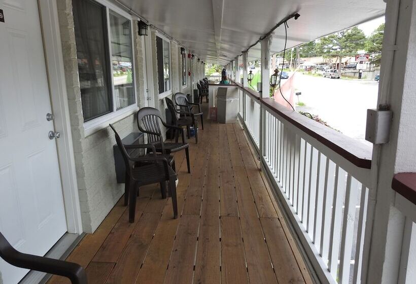 مُتل The Trails Inn