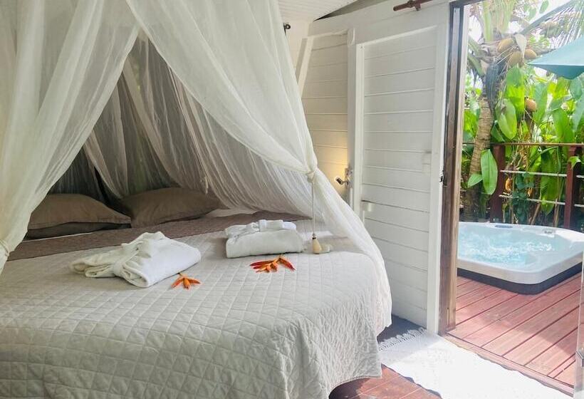 پانسیون Eden Paradise Spa Ecolodge