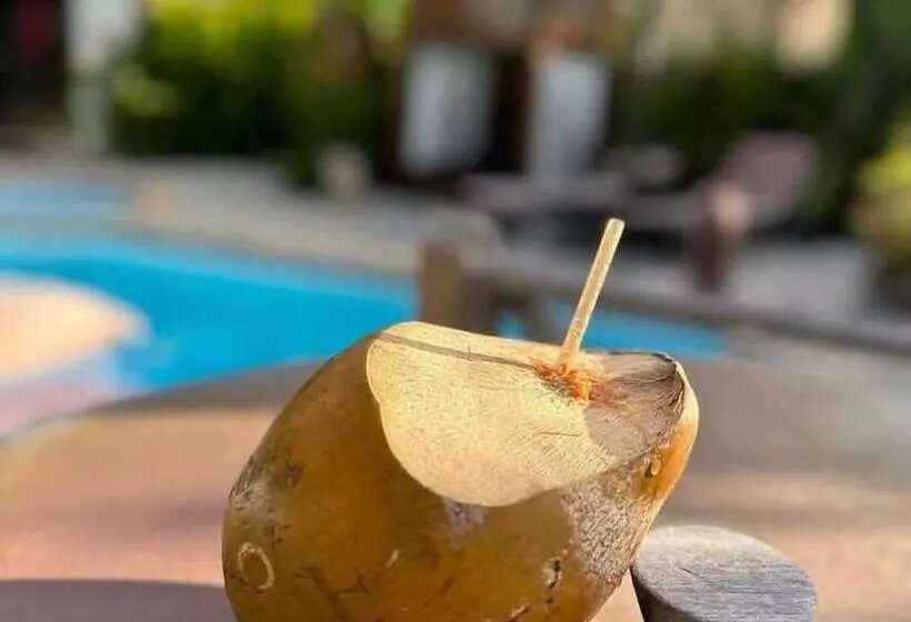 پانسیون Eden Paradise Spa Ecolodge