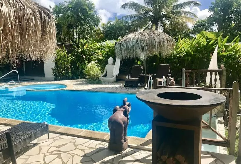 پانسیون Eden Paradise Spa Ecolodge