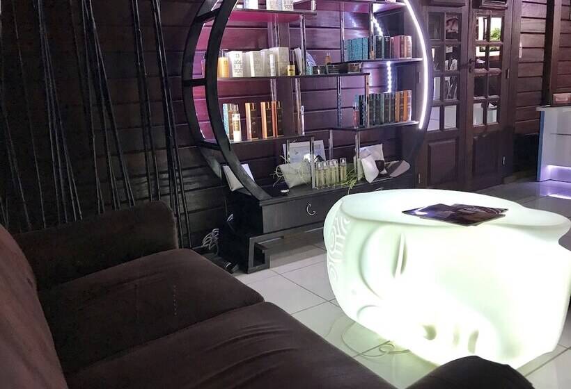 پانسیون Eden Paradise Spa Ecolodge