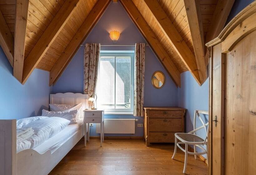 Reetdachhaus In Krienke