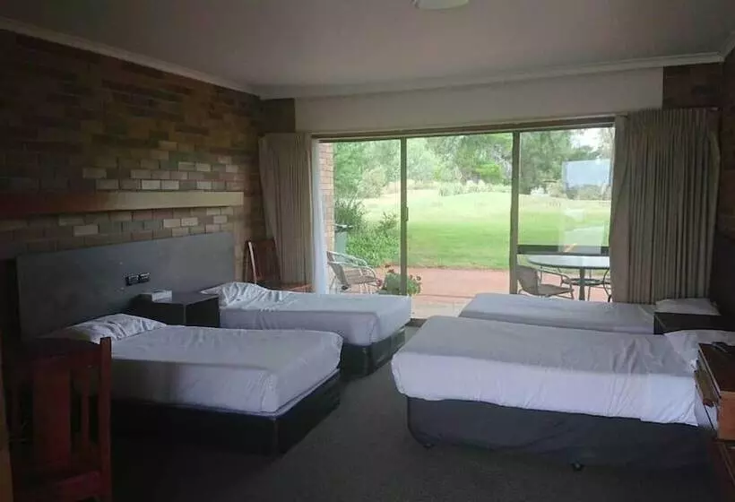 Shepparton Golf Club Motel