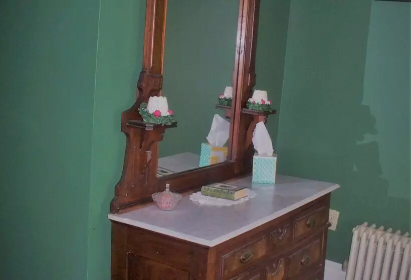 The Dominion House Bed & Breakfast