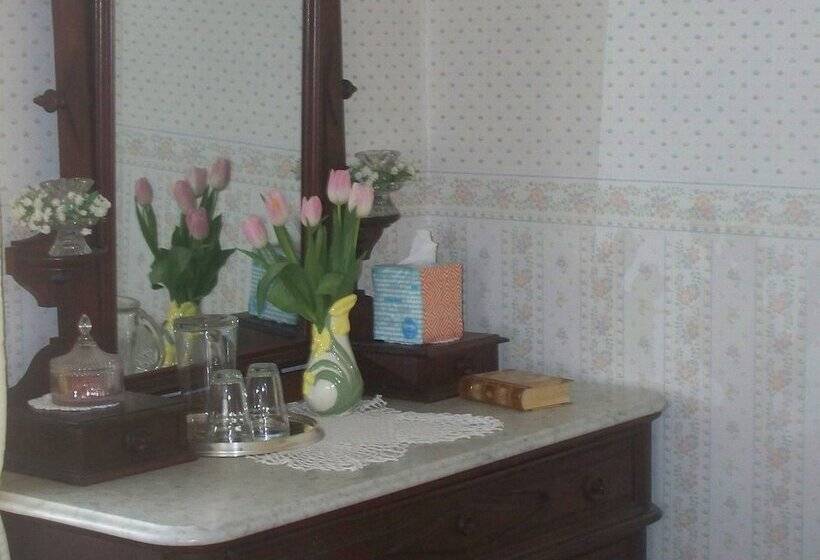 The Dominion House Bed & Breakfast