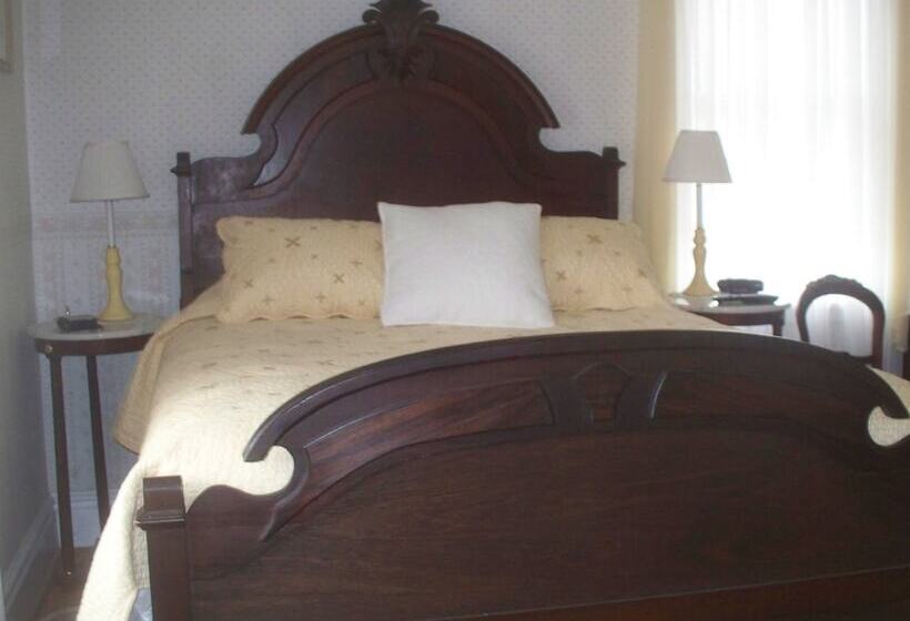 The Dominion House Bed & Breakfast