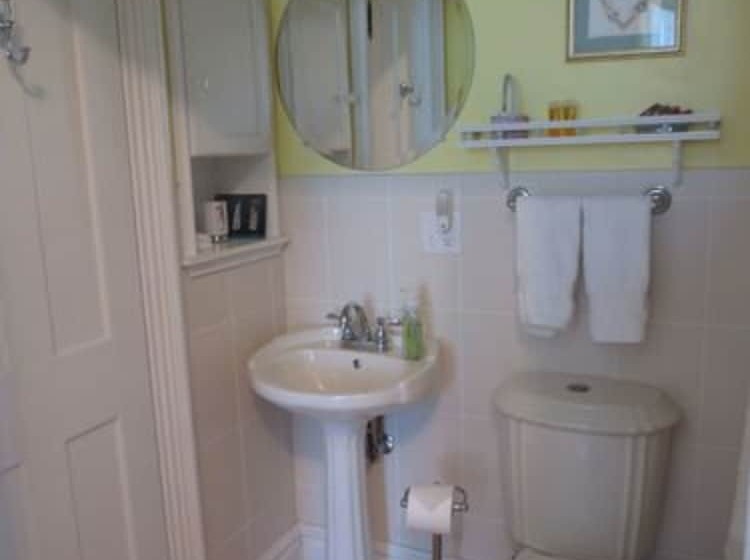 The Dominion House Bed & Breakfast