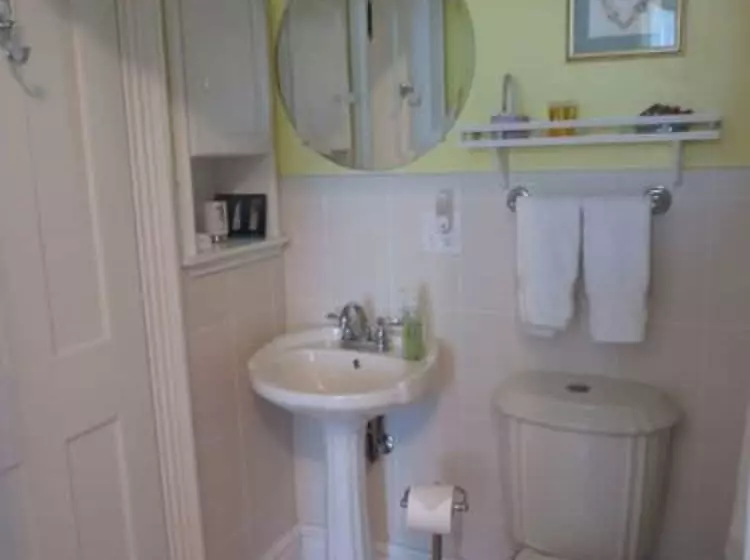 The Dominion House Bed & Breakfast