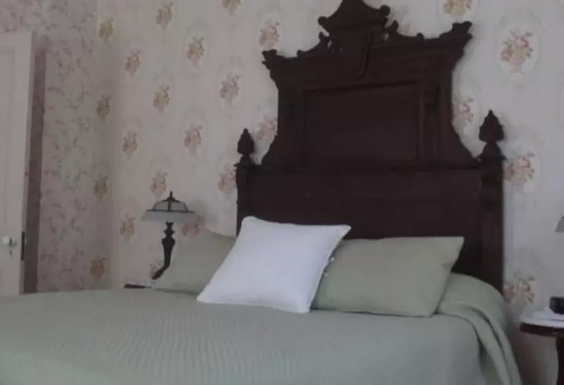 The Dominion House Bed & Breakfast