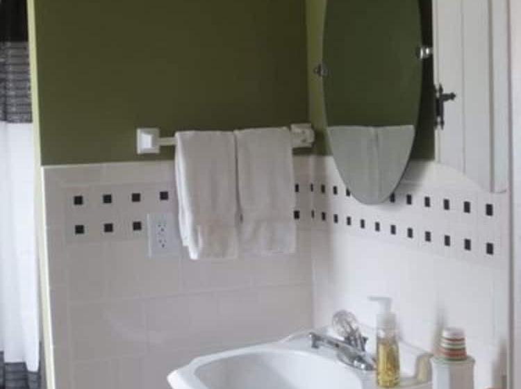 The Dominion House Bed & Breakfast