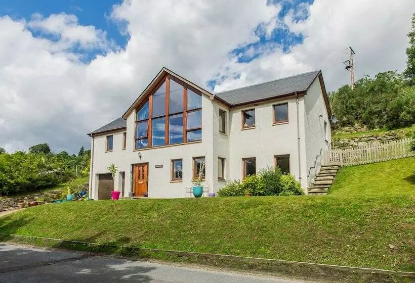 Tigh Geal Boutique Bed & Breakfast