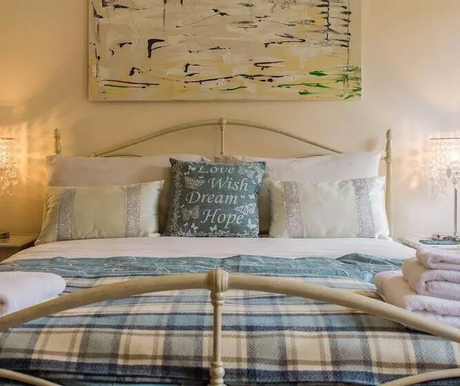 Tigh Geal Boutique Bed & Breakfast