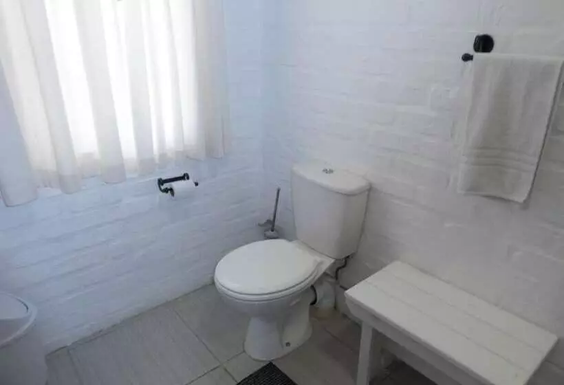 Aamiaismajoitus (B&B) Myrtles Retreat