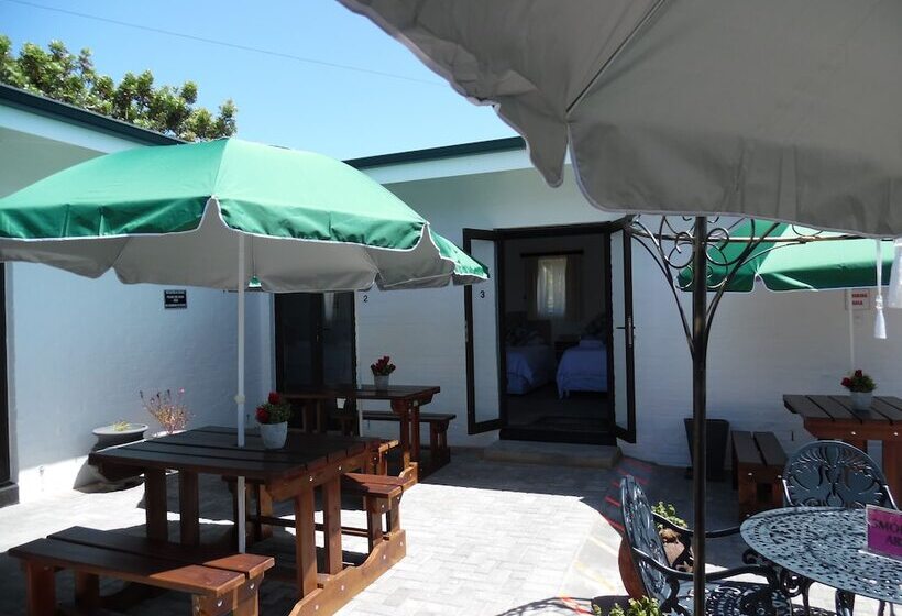 مبيت وإفطار Myrtles Retreat