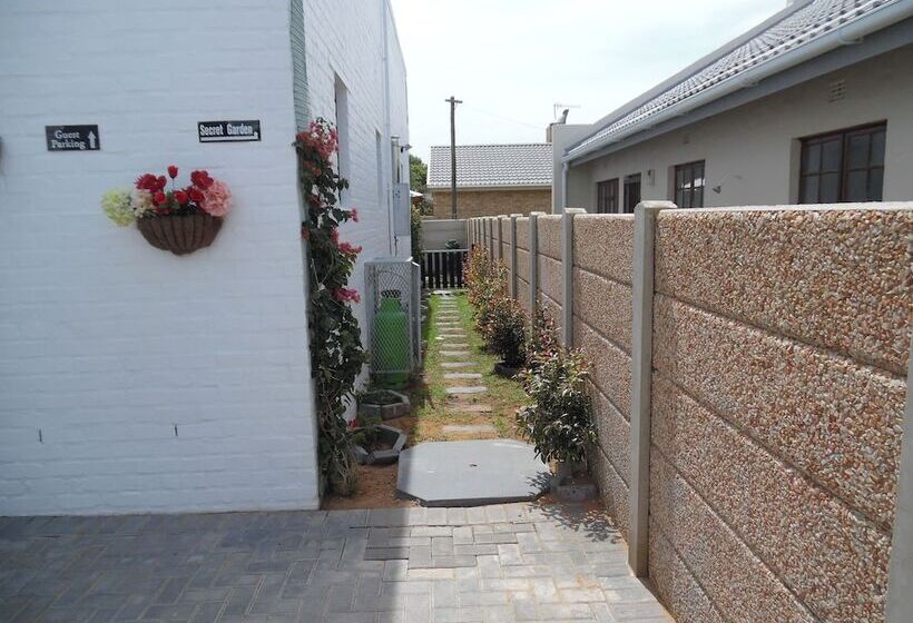 مبيت وإفطار Myrtles Retreat