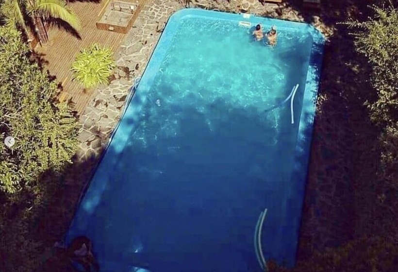 تختخواب و صبحانه Posada Del Viento