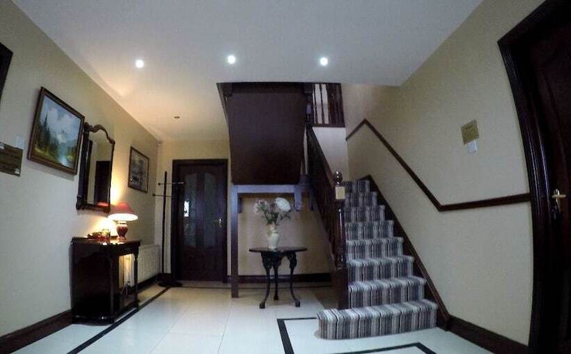 Castleview Golf Course B&b