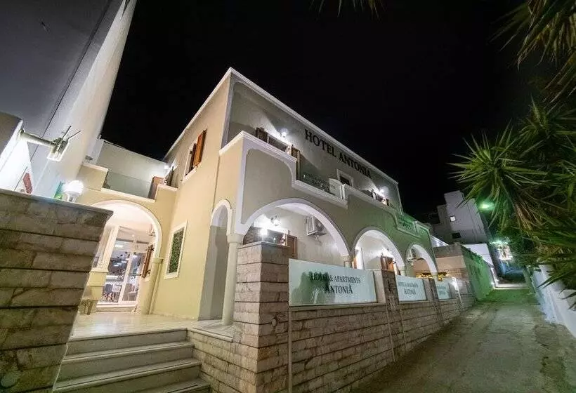 هتل Antonia