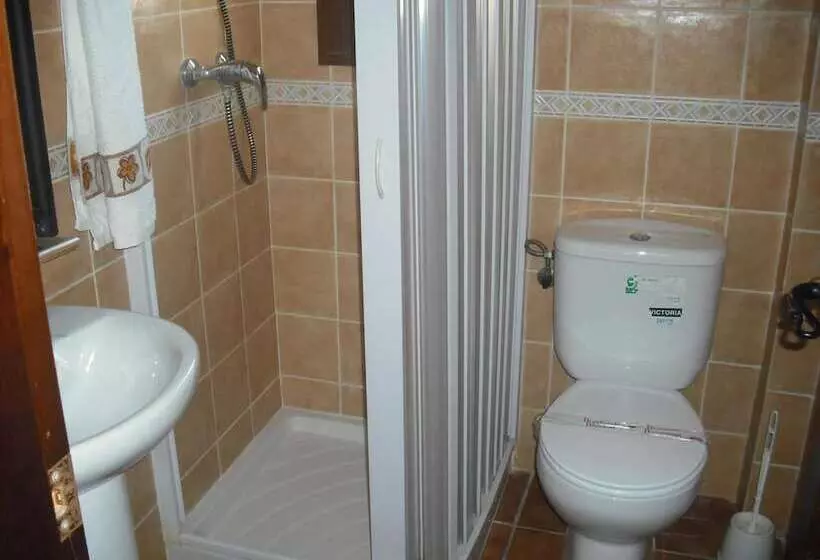 Hotelli Apartamentos Sierra Del Hacho