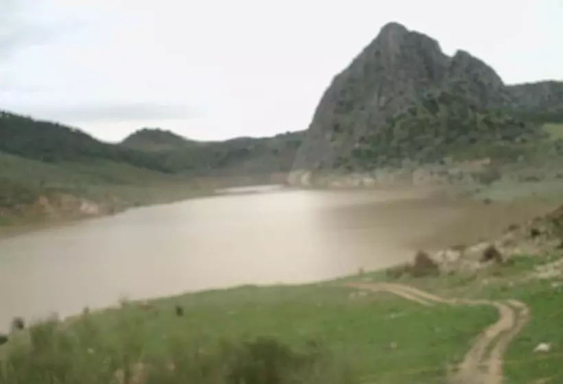 Hotelli Apartamentos Sierra Del Hacho