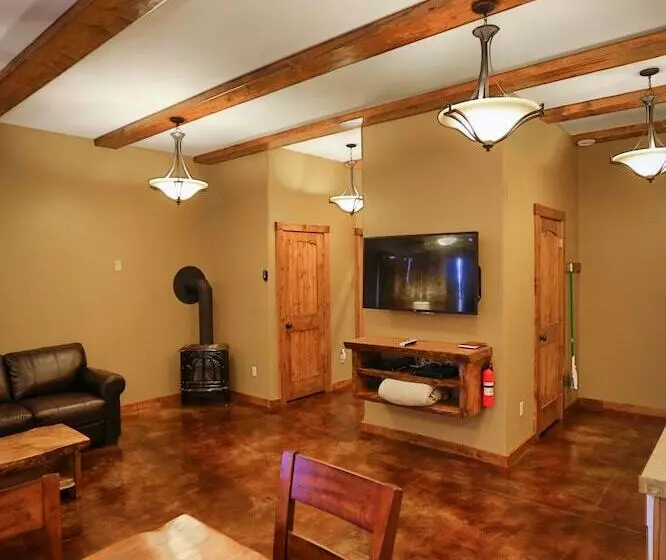 Hotelli Baycrest Lodge