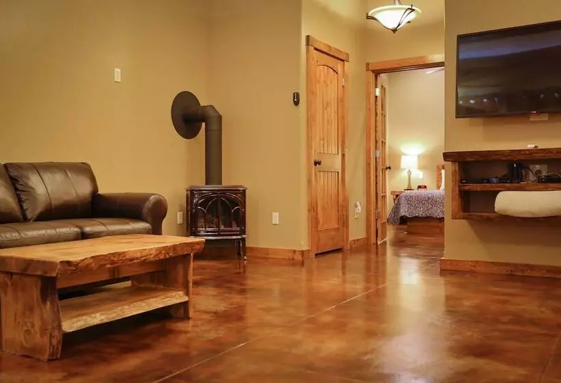 Hotelli Baycrest Lodge