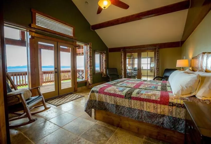 Hotelli Baycrest Lodge