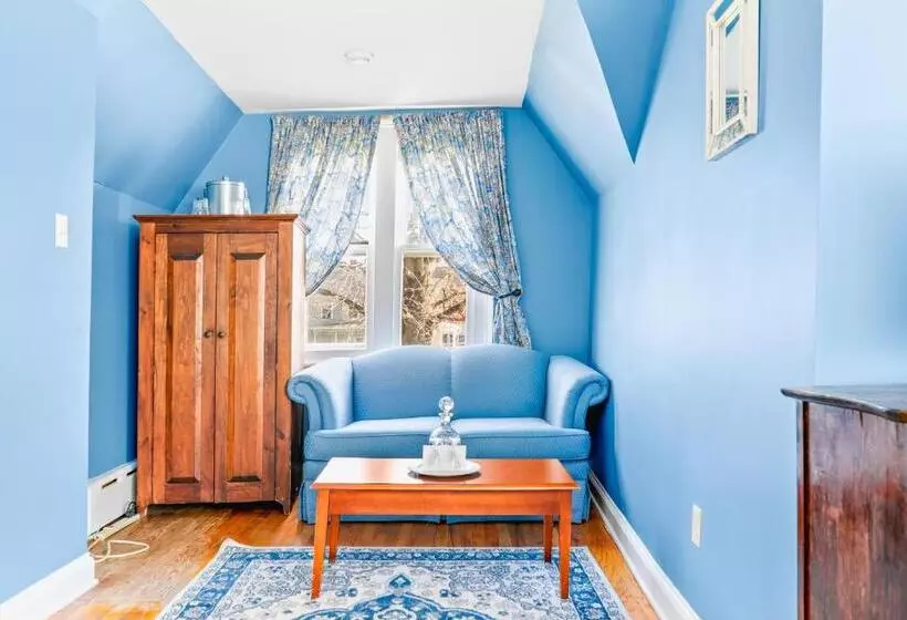 Hotelli Beekman Arms And Delamater Inn