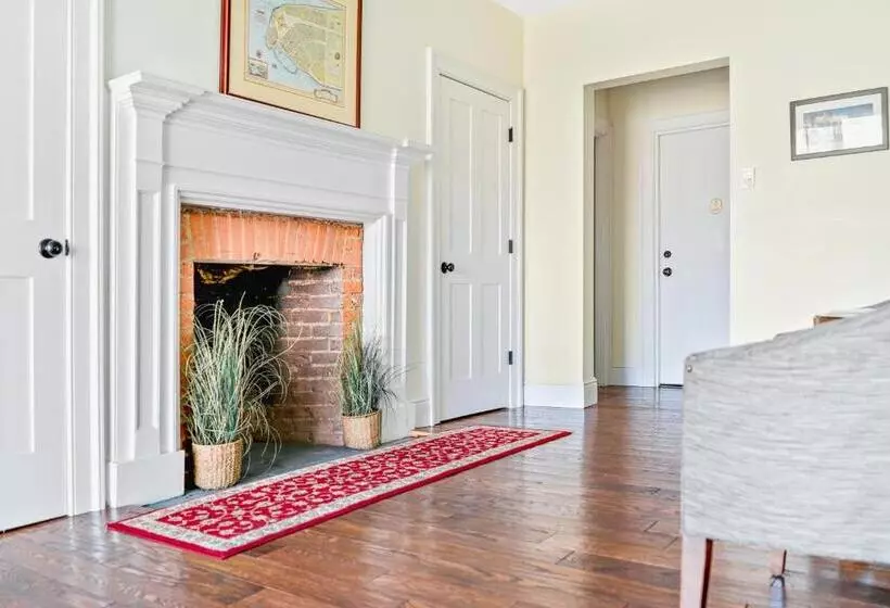 Hotelli Beekman Arms And Delamater Inn