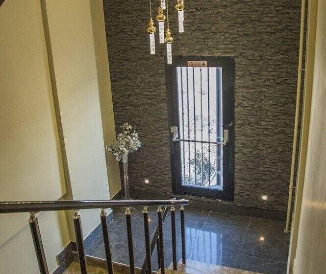 ホテル Birizgarden