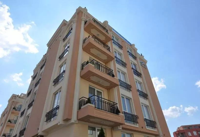 Hotelli Boutique Suites Rainbow 4