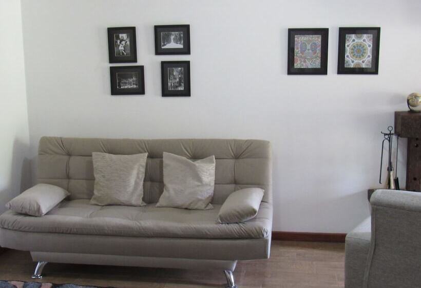 Отель Chalés Luar Da Serra