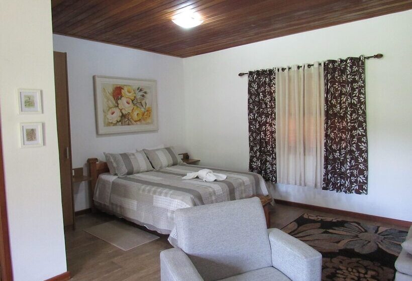 Отель Chalés Luar Da Serra